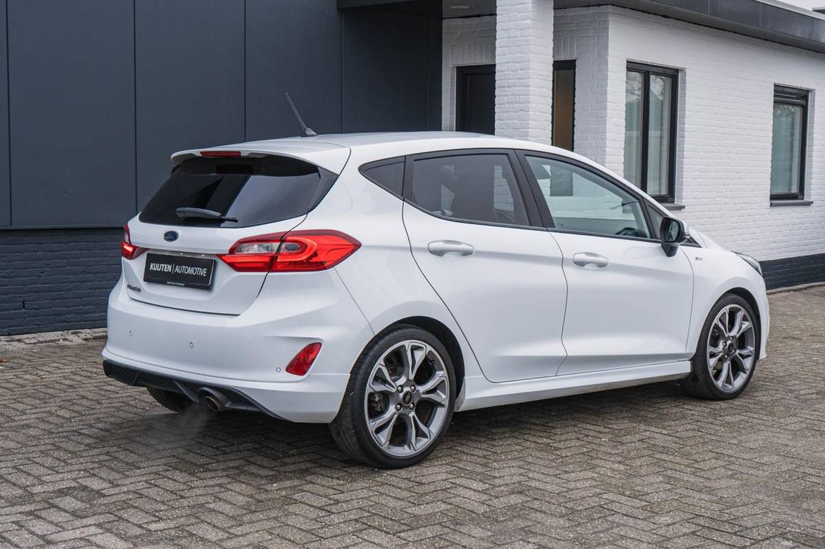 Ford Fiesta Ford Fiesta 1.0 EcoBoost ST-Line / LED / Winter Pack / 18 inch!