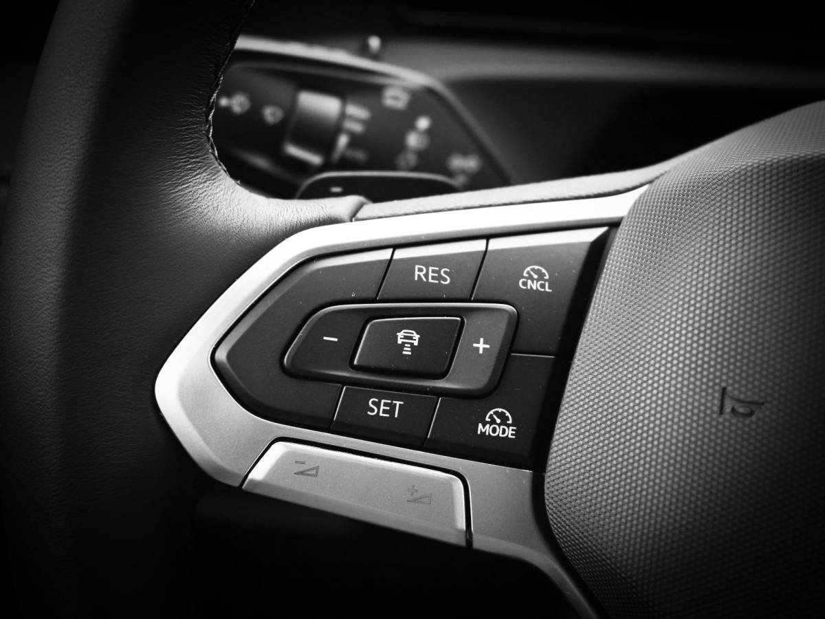 Volkswagen Tiguan Volkswagen Tiguan Life Edition 1.5 eHybrid 204 pk 6 versn. DSG · Comfort Pakket · Style Pakket · Trekhaak inklapbaar, met elektrische ontgrendeling, incl. aanhangermanoeuvreerhulp Trailer Assist ·