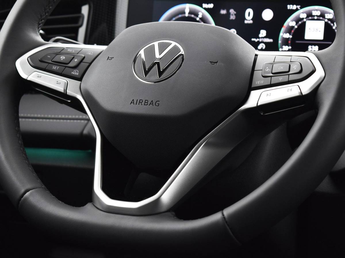 Volkswagen Tiguan Volkswagen Tiguan Life Edition 1.5 eHybrid 204 pk 6 versn. DSG · Comfort Pakket · Style Pakket · Trekhaak inklapbaar, met elektrische ontgrendeling, incl. aanhangermanoeuvreerhulp Trailer Assist ·