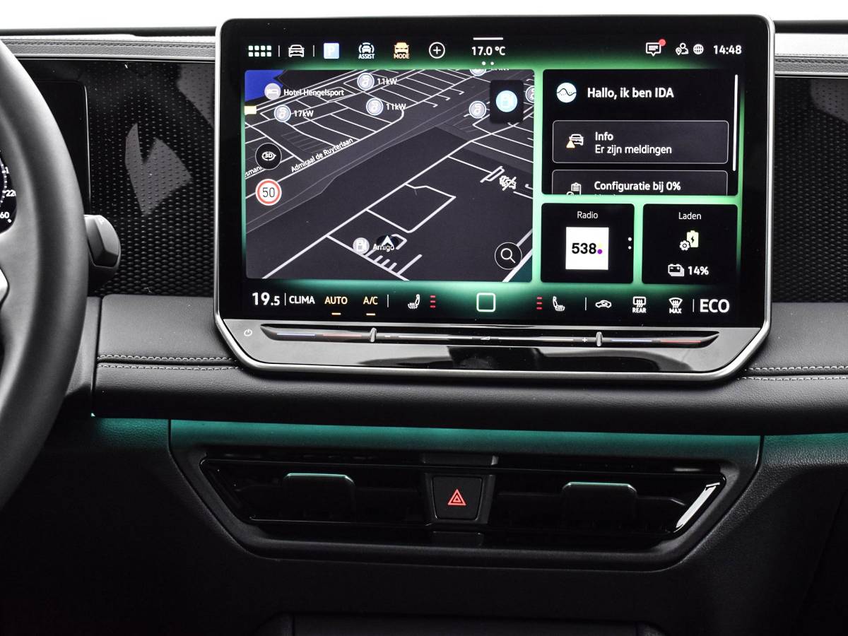 Volkswagen Tiguan Volkswagen Tiguan Life Edition 1.5 eHybrid 204 pk 6 versn. DSG · Comfort Pakket · Style Pakket · Trekhaak inklapbaar, met elektrische ontgrendeling, incl. aanhangermanoeuvreerhulp Trailer Assist ·