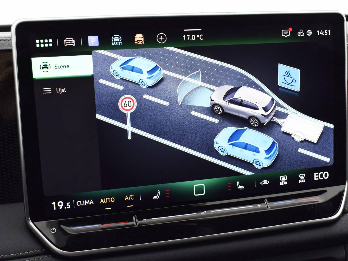 Volkswagen Tiguan Volkswagen Tiguan Life Edition 1.5 eHybrid 204 pk 6 versn. DSG · Comfort Pakket · Style Pakket · Trekhaak inklapbaar, met elektrische ontgrendeling, incl. aanhangermanoeuvreerhulp Trailer Assist ·