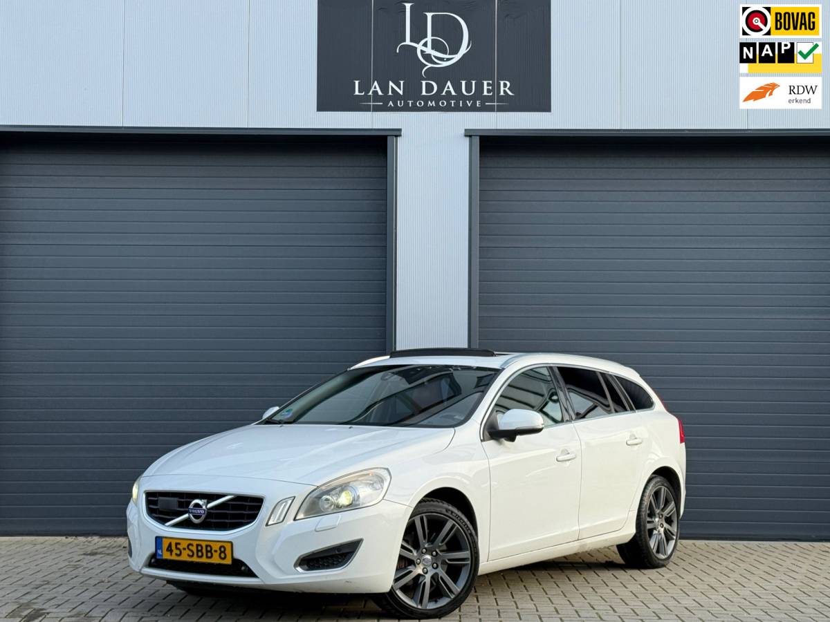 Volvo V60 Volvo V60 2.0T Summum / AUTOMAAT / DEALER ONDERHOUDEN / NAP