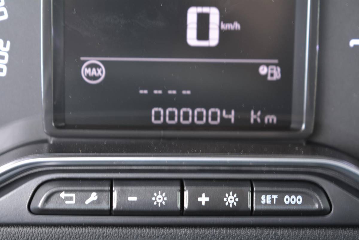 Citroën C3 Citroen C3 1.2 83pk Max | Navigatie | Keyless Entry | Achteruitrijcamersa