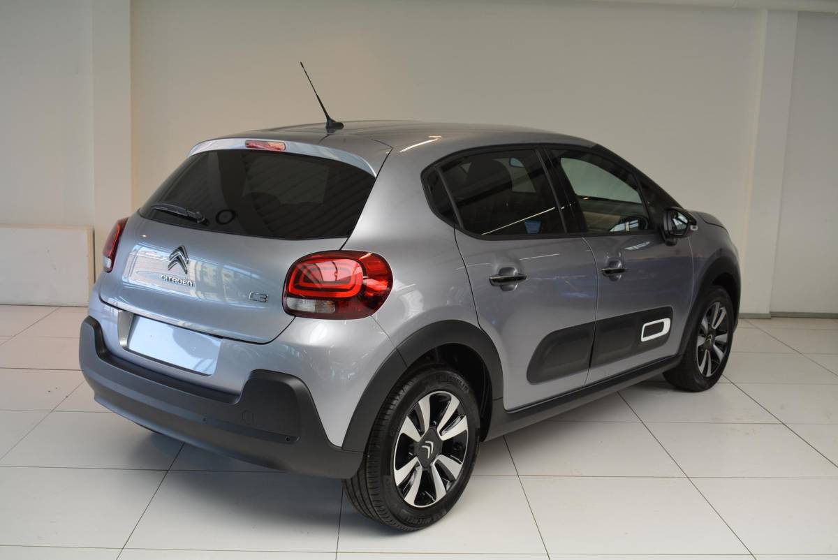Citroën C3 Citroen C3 1.2 83pk Max | Navigatie | Keyless Entry | Achteruitrijcamersa