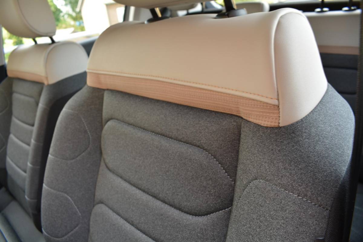 Citroën C3 Citroen C3 1.2 83pk Max | Navigatie | Keyless Entry | Achteruitrijcamersa