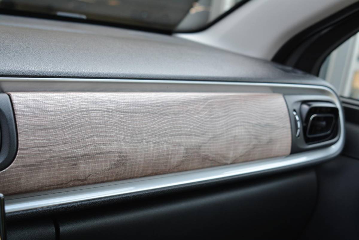 Citroën C3 Citroen C3 1.2 83pk Max | Navigatie | Keyless Entry | Achteruitrijcamersa