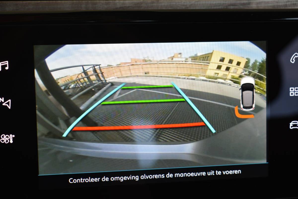 Citroën C3 Citroen C3 1.2 83pk Max | Navigatie | Keyless Entry | Achteruitrijcamersa