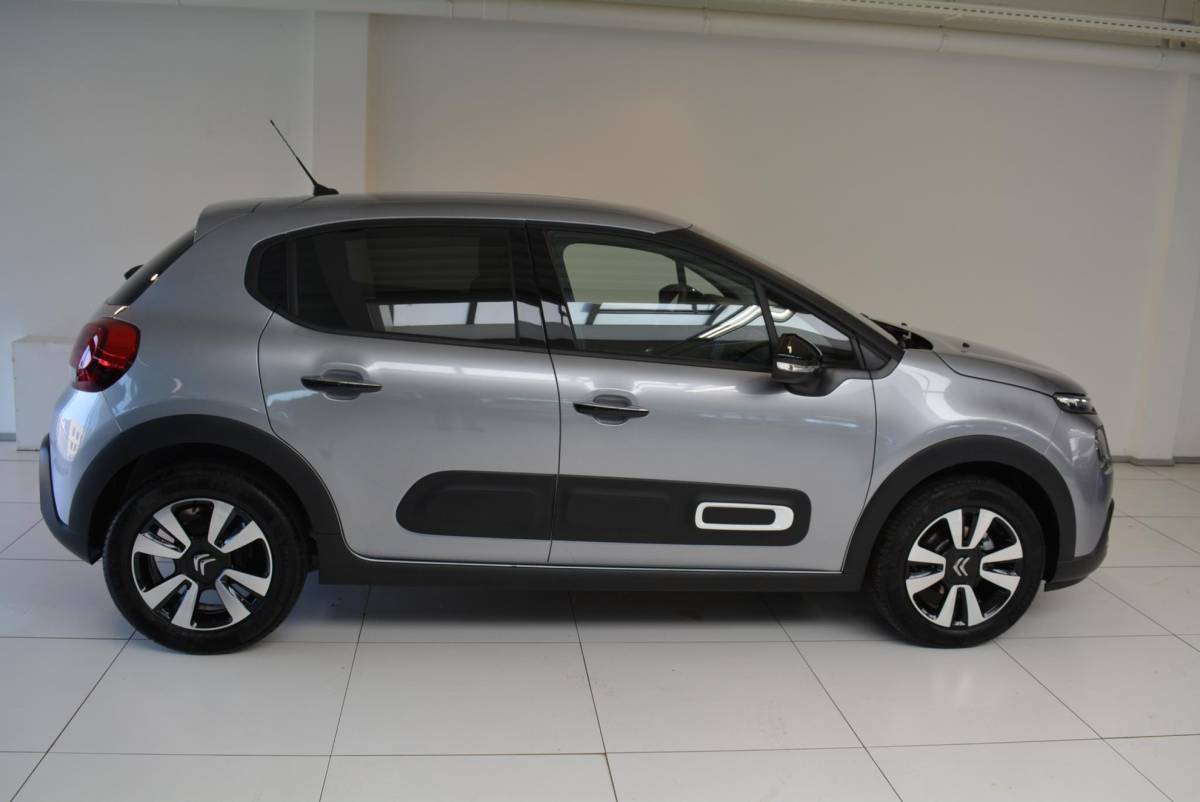 Citroën C3 Citroen C3 1.2 83pk Max | Navigatie | Keyless Entry | Achteruitrijcamersa