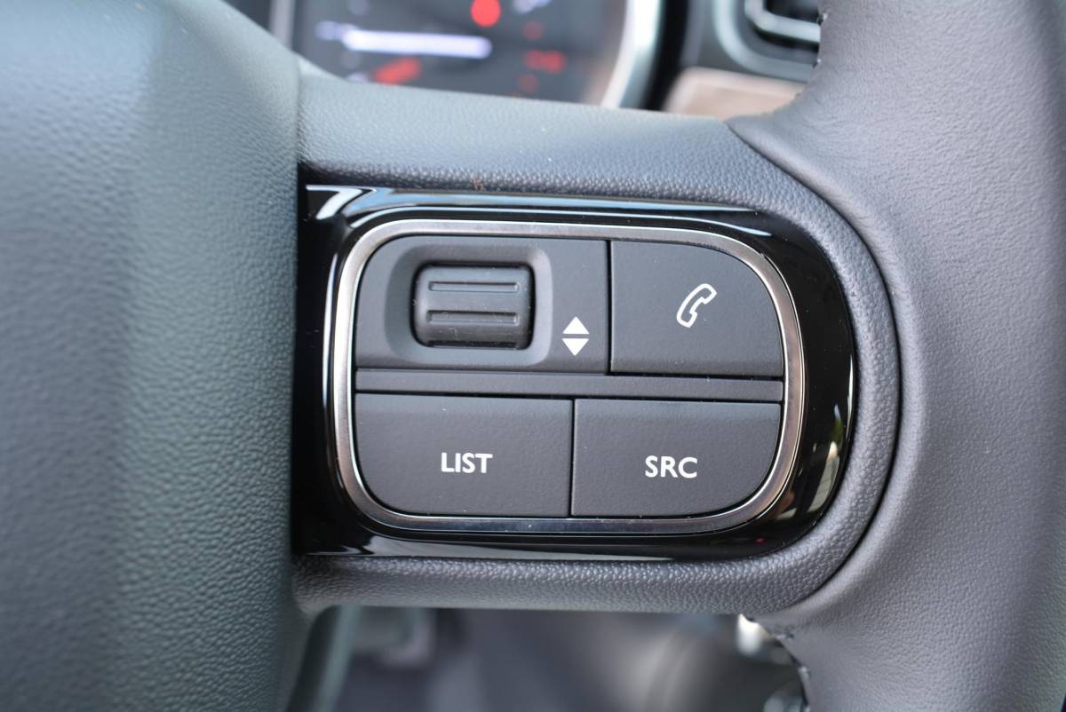 Citroën C3 Citroen C3 1.2 83pk Max | Navigatie | Keyless Entry | Achteruitrijcamersa