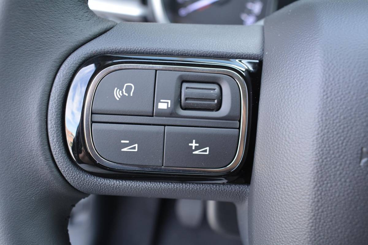 Citroën C3 Citroen C3 1.2 83pk Max | Navigatie | Keyless Entry | Achteruitrijcamersa