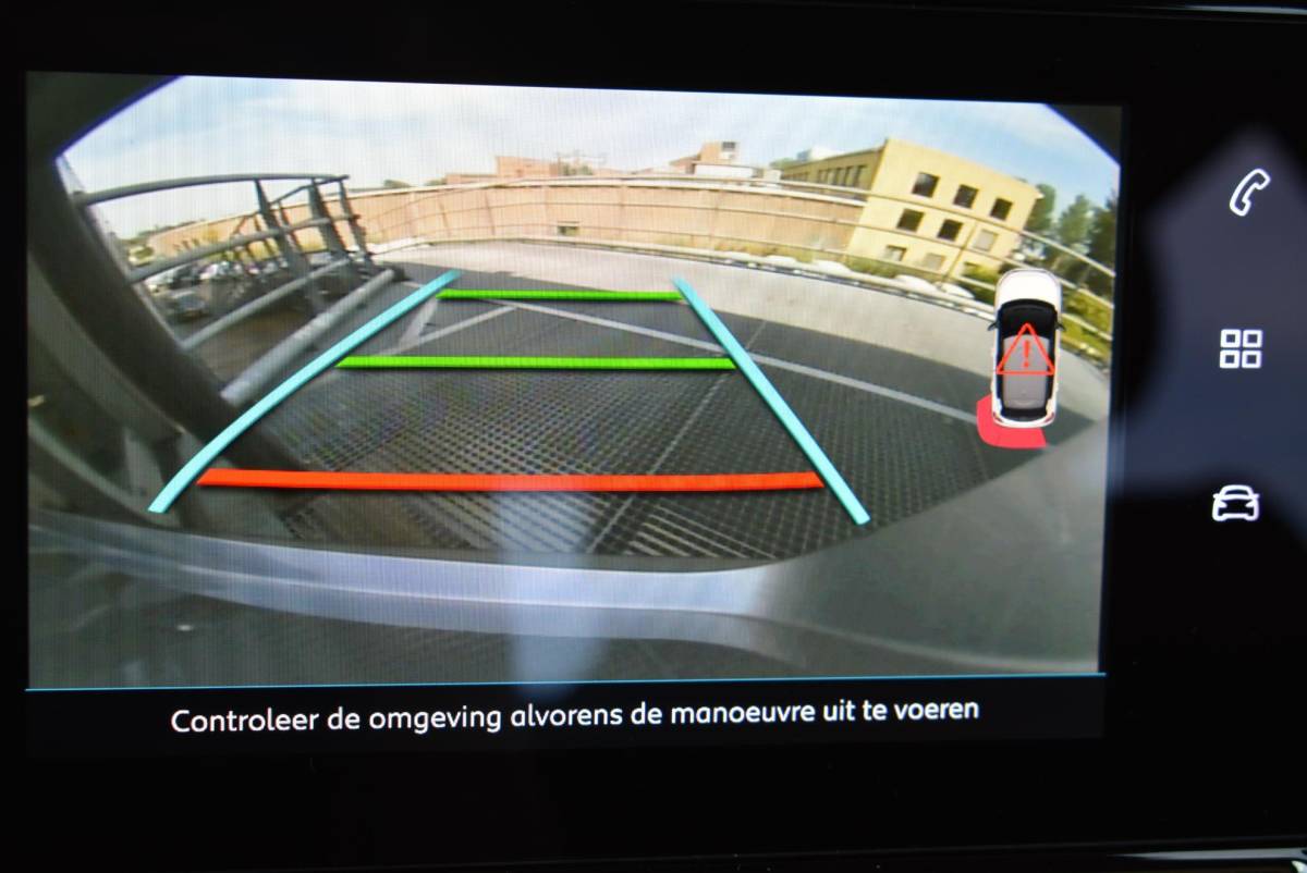 Citroën C3 Citroen C3 1.2 83pk Max | Navigatie | Keyless Entry | Achteruitrijcamersa