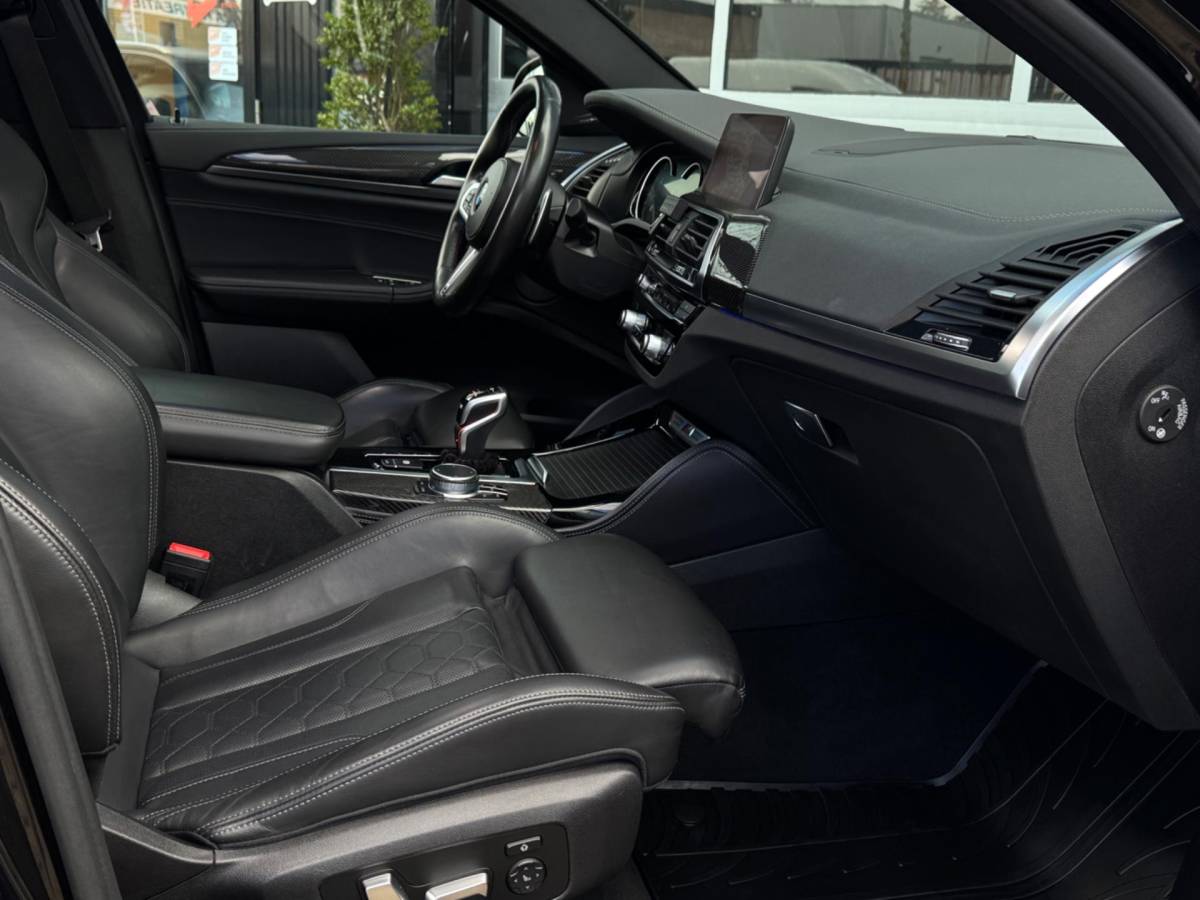 BMW X4 BMW X4 M 480pk / Carbon / Pano