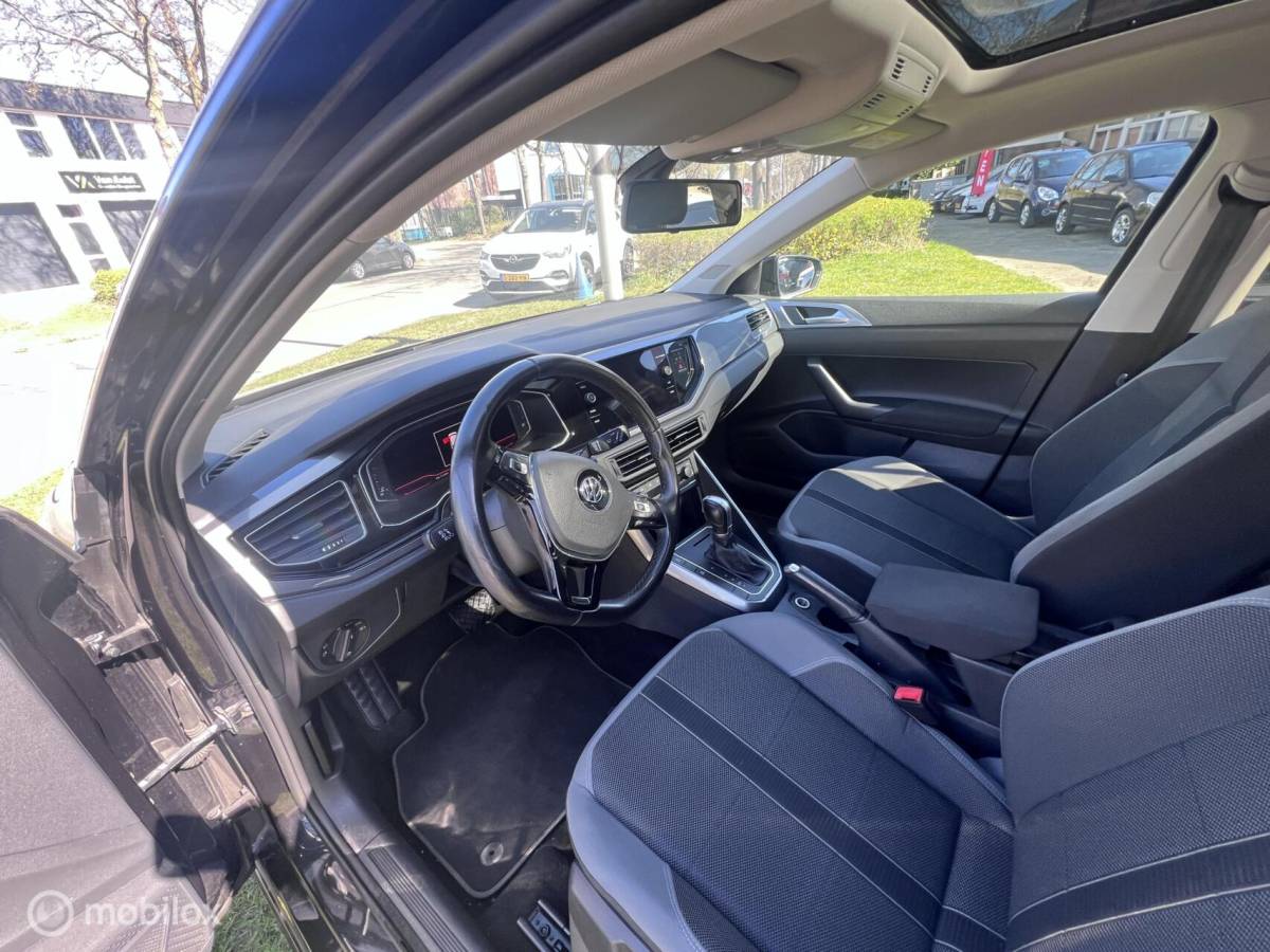 Volkswagen Polo Volkswagen Polo 1.0 TSI Highline PANO -Automaat NAP