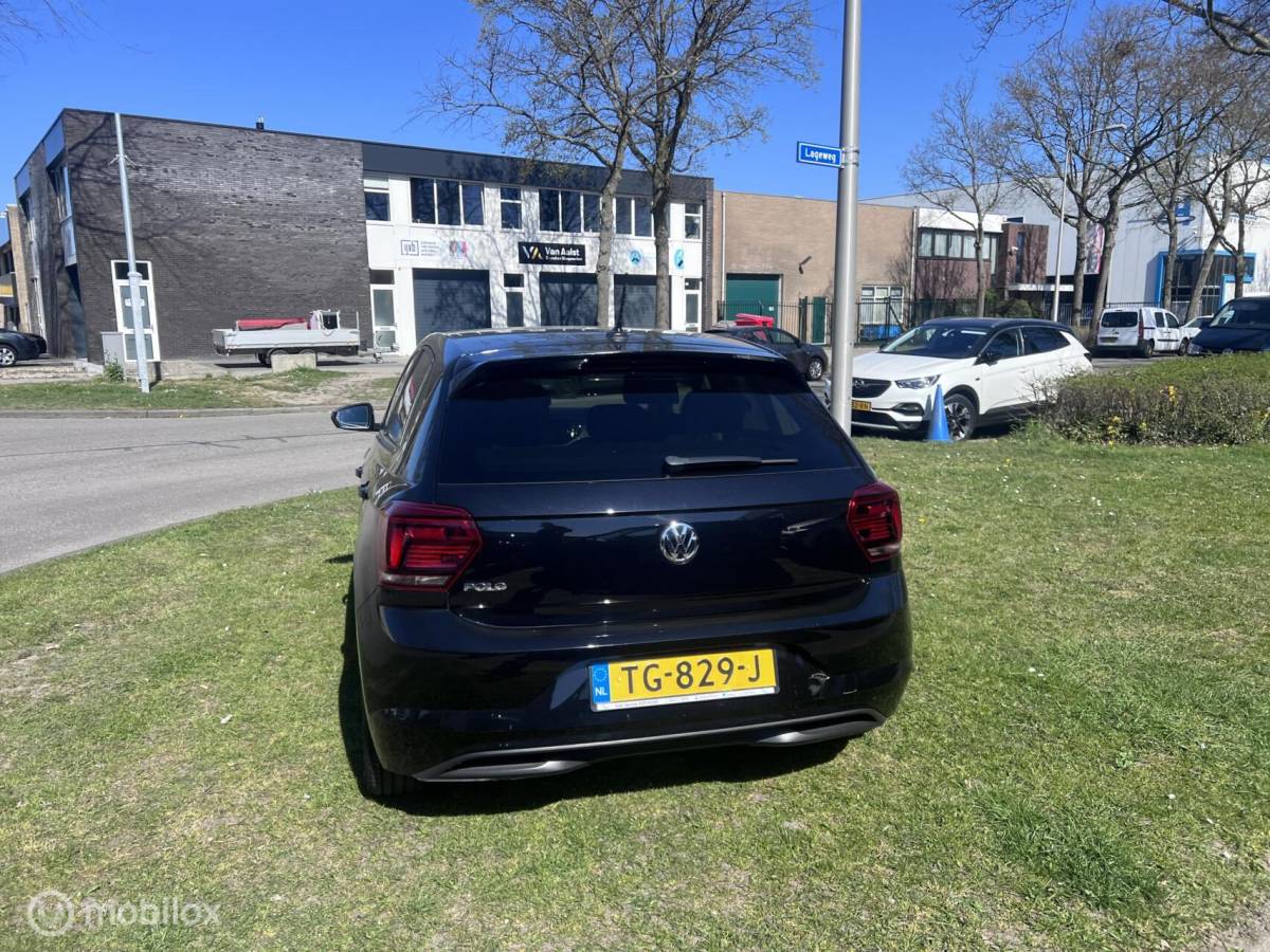 Volkswagen Polo Volkswagen Polo 1.0 TSI Highline PANO -Automaat NAP