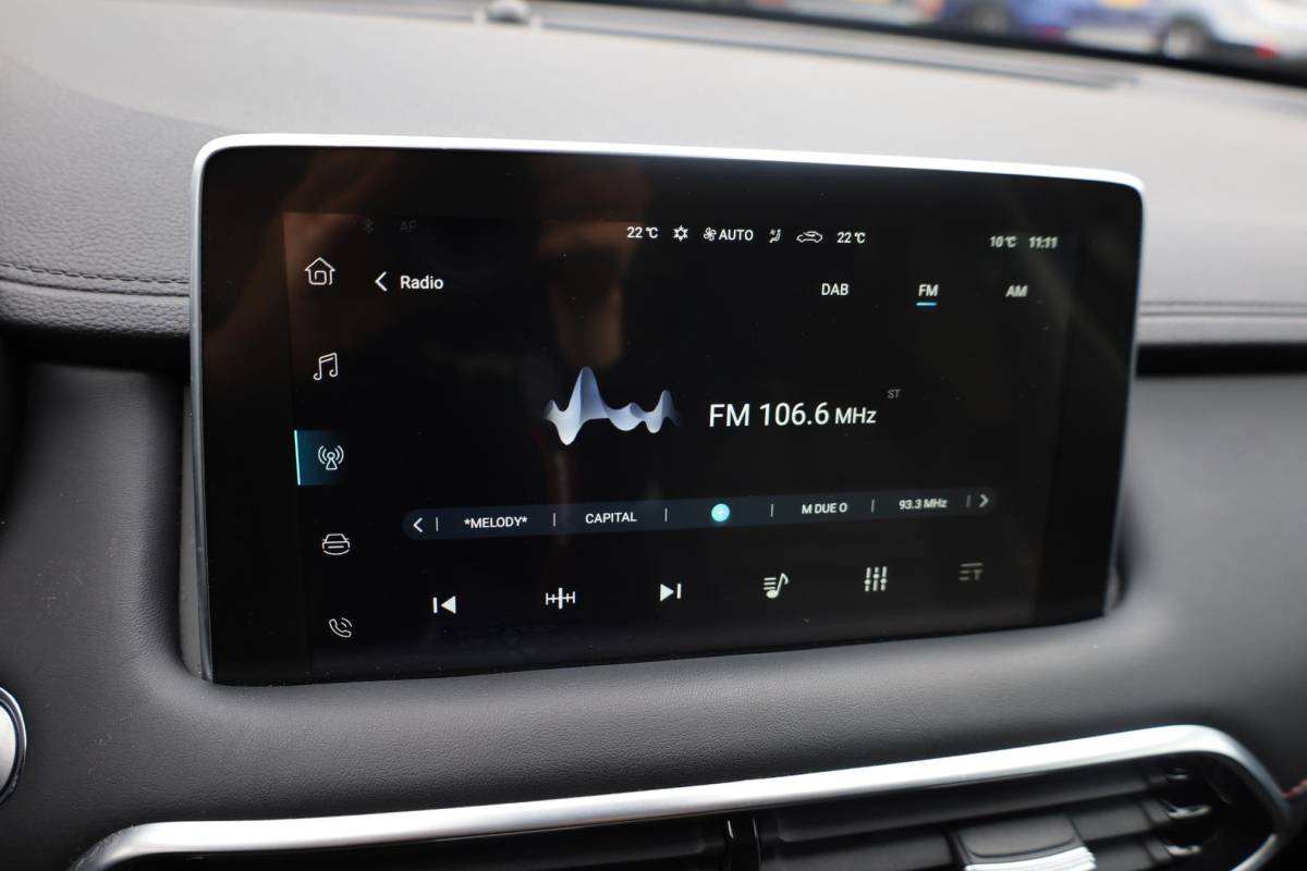 MG EHS MG EHS 1.5 TGDI Luxury PHEV Plug-in  LEER PANO 360-CAMERA DAB CARPLAY NAVI STOELVERWARMING SFEERVERLICHTING ACC 18″LMV 2xKEYLESS ELEK.ACHTERKLEP 2xPDC ENZ!