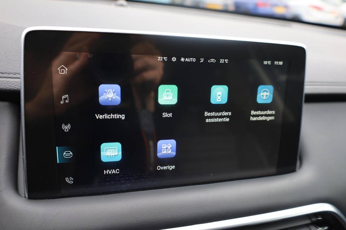 MG EHS MG EHS 1.5 TGDI Luxury PHEV Plug-in  LEER PANO 360-CAMERA DAB CARPLAY NAVI STOELVERWARMING SFEERVERLICHTING ACC 18″LMV 2xKEYLESS ELEK.ACHTERKLEP 2xPDC ENZ!