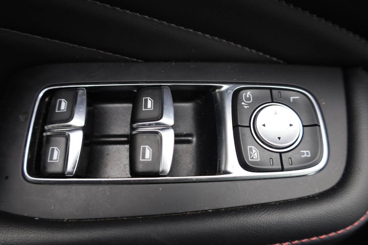 MG EHS MG EHS 1.5 TGDI Luxury PHEV Plug-in  LEER PANO 360-CAMERA DAB CARPLAY NAVI STOELVERWARMING SFEERVERLICHTING ACC 18″LMV 2xKEYLESS ELEK.ACHTERKLEP 2xPDC ENZ!