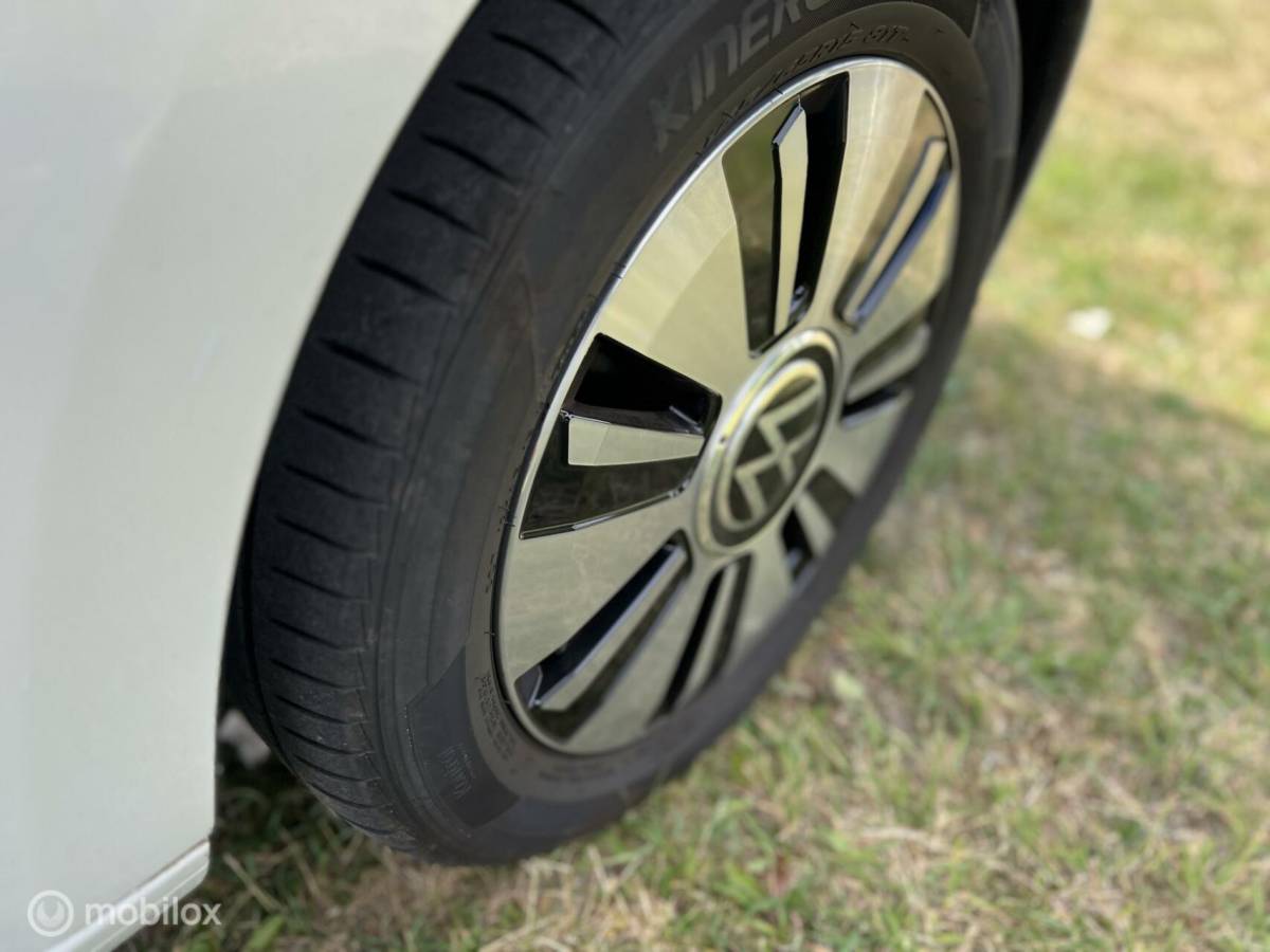 Volkswagen up! Volkswagen Up! 1.0 BMT move up!