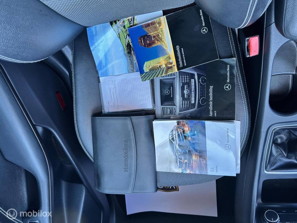 Mercedes-Benz CLA Mercedes CLA-klasse 180 BlueEFF. Edition !!NETTE AUTO!!