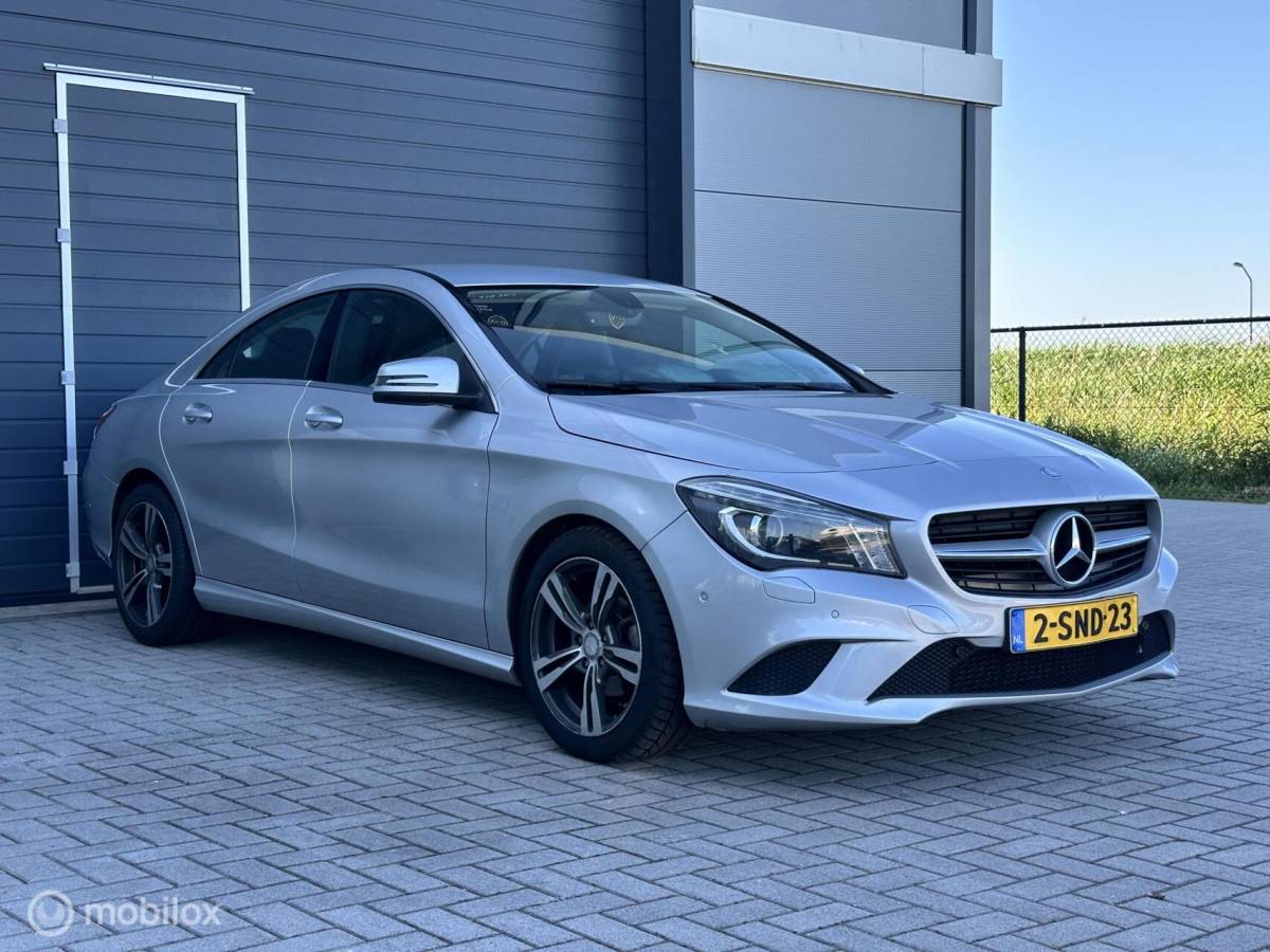 Mercedes-Benz CLA Mercedes CLA-klasse 180 BlueEFF. Edition !!NETTE AUTO!!