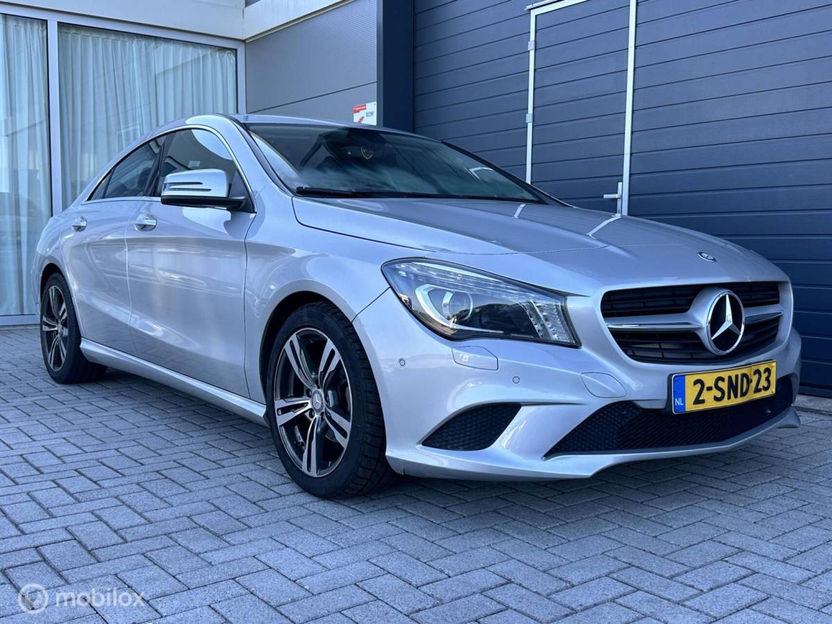 Mercedes-Benz CLA Mercedes CLA-klasse 180 BlueEFF. Edition !!NETTE AUTO!!