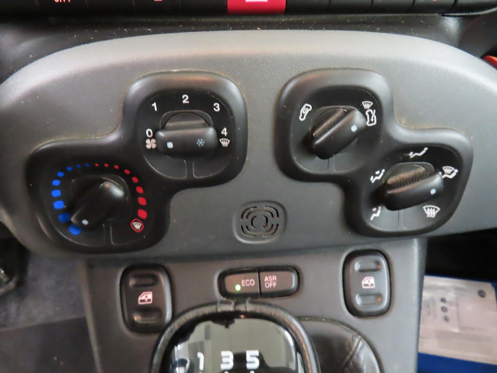 Fiat Panda FIAT Panda 80 pk TWIN AIR AIRCO ELEK.RAMEN