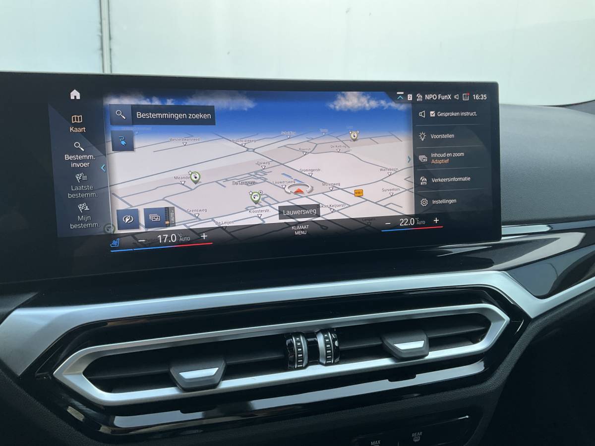 BMW i4 BMW i4 M50 M-Sport 84kWh 544PK Pano Laser HUD Harman/Kardon Elek.Trekhaak Leer BOMVOL!