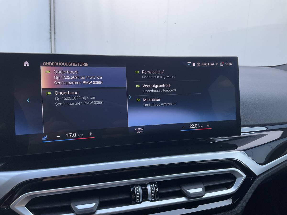 BMW i4 BMW i4 M50 M-Sport 84kWh 544PK Pano Laser HUD Harman/Kardon Elek.Trekhaak Leer BOMVOL!