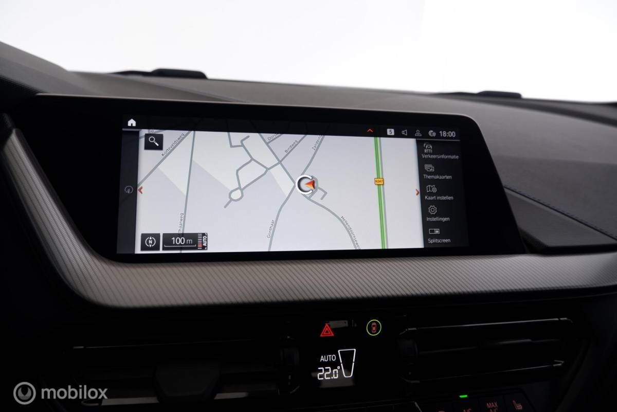 BMW 1 Serie BMW 1-serie 118i M-Sport Introduction Edition leer|panorama|led|cam|nav|dab|ecc|lmv17
