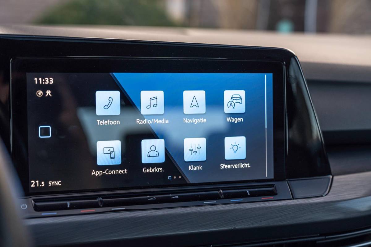 Volkswagen Golf Volkswagen Golf 1.4 eHybrid 204 PK 1e Eig R-Line Pano Massage Adaptive 19”