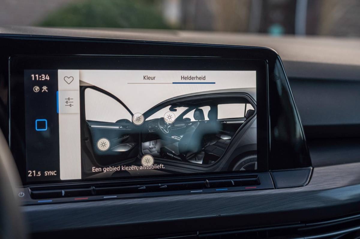 Volkswagen Golf Volkswagen Golf 1.4 eHybrid 204 PK 1e Eig R-Line Pano Massage Adaptive 19”