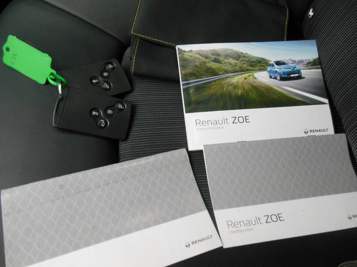 Renault ZOE Renault ZOE R110 Iconic 41 kWh incl. btw en accu,s 12 maanden bovag garantie