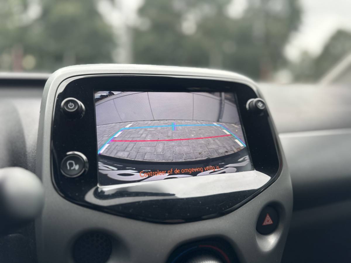 Toyota Aygo Toyota Aygo 1.0 VVT-i x-play Automaat | GEEN AFLEVERKOSTEN |  Airco, Apple/Android