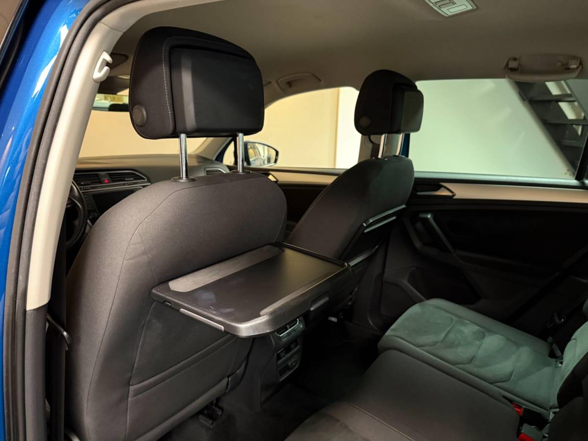 Volkswagen Tiguan Volkswagen Tiguan 1.4 TSI Comfortline Business *Massage* Elektr.Trekhaak|Dealer OH