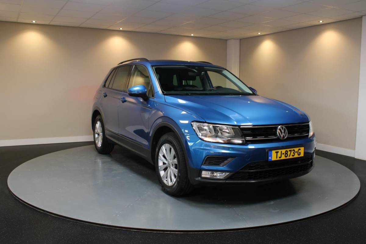 Volkswagen Tiguan Volkswagen Tiguan 1.4 TSI Comfortline Business *Massage* Elektr.Trekhaak|Dealer OH