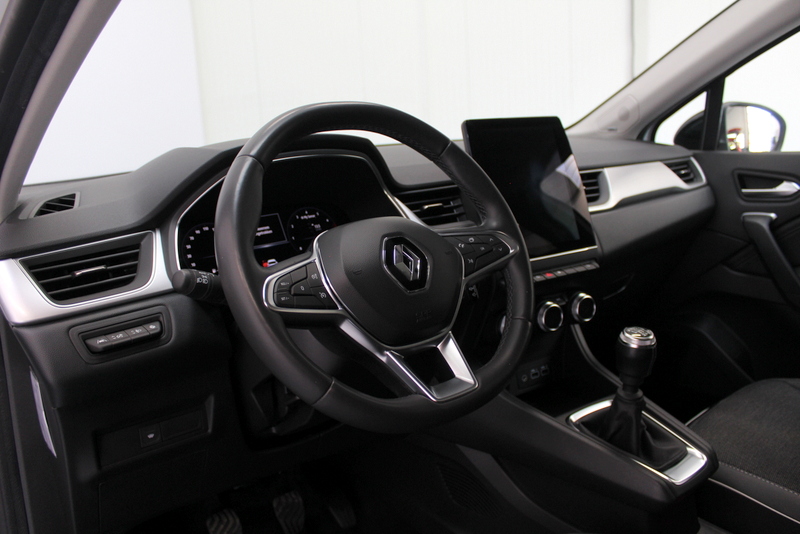 Renault Captur Renault Captur 1.3 mild hybrid 140 techno 141PK, RIJKLAAR!! PANORAMADAK | DEELS LEER | BOSE | STOEL/STUUR/RUITVERWARMING