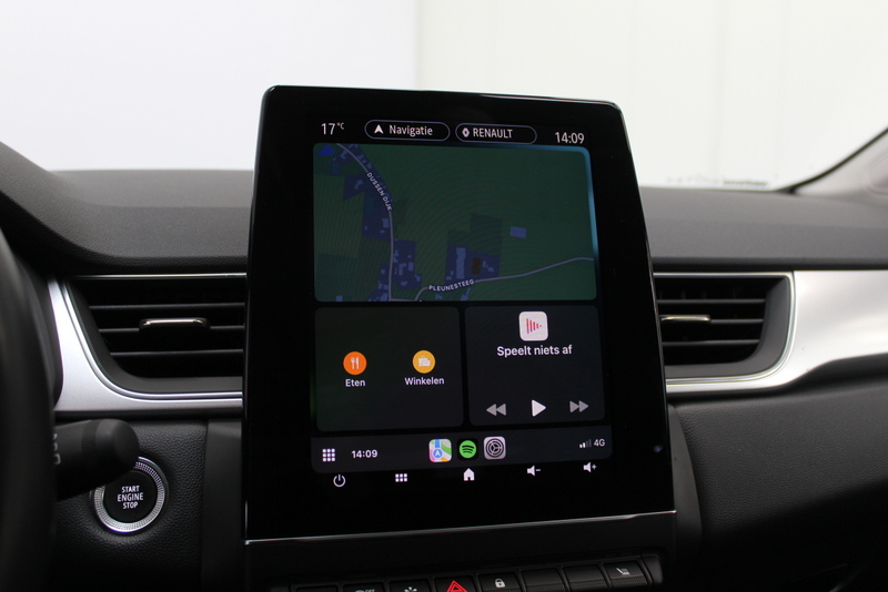 Renault Captur Renault Captur 1.3 mild hybrid 140 techno 141PK, RIJKLAAR!! PANORAMADAK | DEELS LEER | BOSE | STOEL/STUUR/RUITVERWARMING