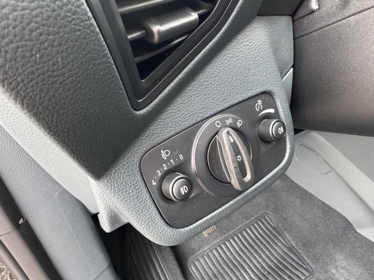 Ford C-MAX Ford C-Max 1.0 Titanium 82747 kM nieuwstaat DISTRIBUTIE NIEUW