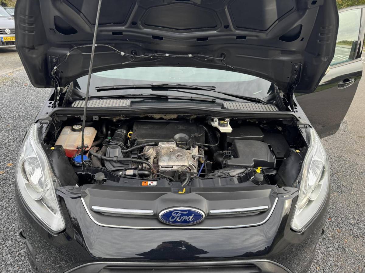 Ford C-MAX Ford C-Max 1.0 Titanium 82747 kM nieuwstaat DISTRIBUTIE NIEUW