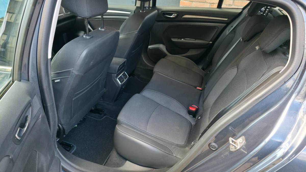 Renault Mégane Estate Renault Mégane Estate 1.3 TCe 140 Equilibre Michelin 4season, 100%onderhoud