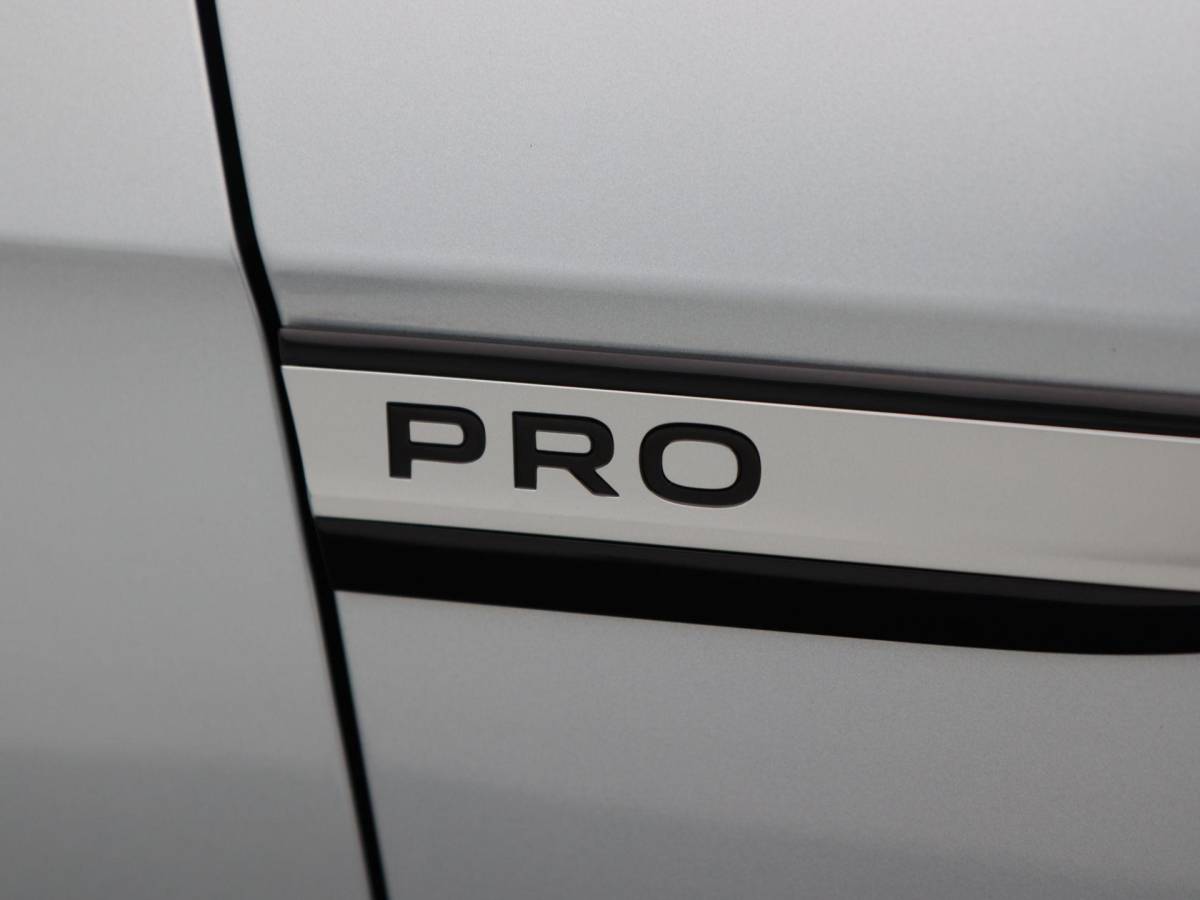 Volkswagen ID.4 Volkswagen ID.4 Business 77 kWh 204 Pk | Adaptive Cruise | Climate Control | Stoelverwarming | Navigatie | Camera | Carplay | 19 Inch | 40.715 Km!!