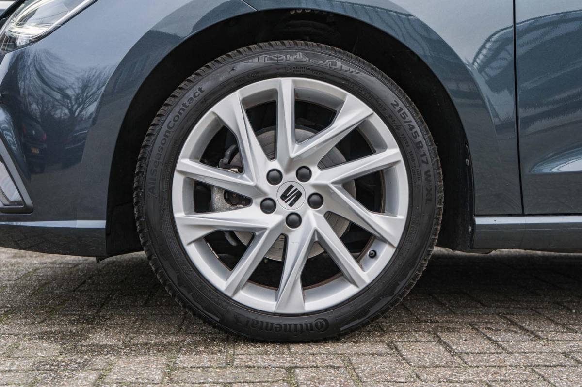 SEAT Ibiza SEAT Ibiza 1.0 EcoTSI FR / Automaat / LED / Virtual!