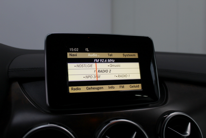 Mercedes-Benz B-Klasse Mercedes-Benz B-klasse 180 123PK, RIJKLAAR!! | AIRCO | CRUISE CONTROLE | LEER | NAVIGATIE | VERWARMDE STOELEN