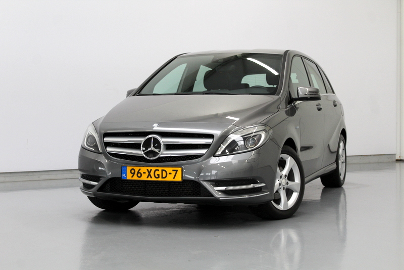 Mercedes-Benz B-Klasse Mercedes-Benz B-klasse 180 123PK, RIJKLAAR!! | AIRCO | CRUISE CONTROLE | LEER | NAVIGATIE | VERWARMDE STOELEN