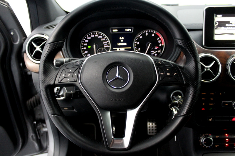 Mercedes-Benz B-Klasse Mercedes-Benz B-klasse 180 123PK, RIJKLAAR!! | AIRCO | CRUISE CONTROLE | LEER | NAVIGATIE | VERWARMDE STOELEN