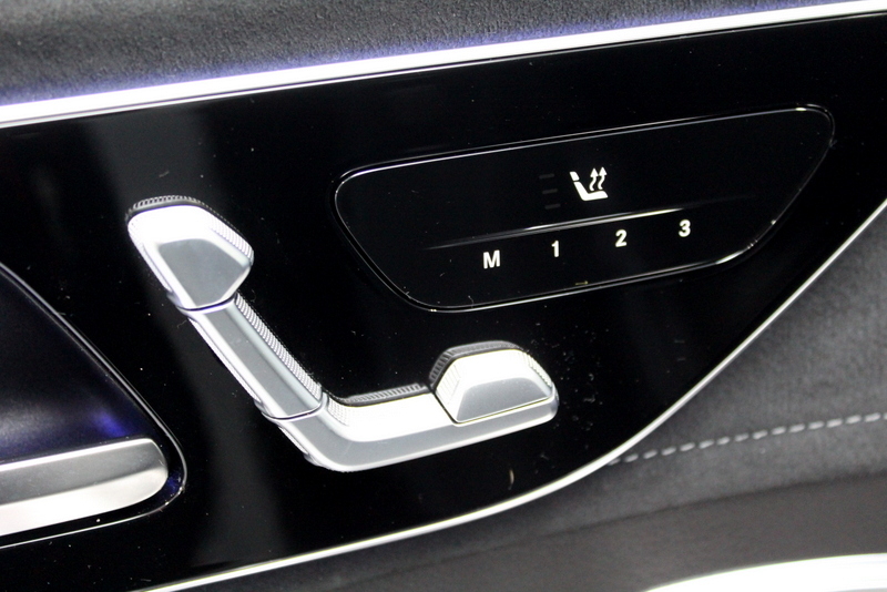 Mercedes-Benz EQE Mercedes-Benz EQE SUV 350 4Matic AMG Line 91 kWh, RIJKLAAR!! | PANORAMADAK | ELEC-TREKHAAK | LUCHTVERING | BURMESTER SOUND