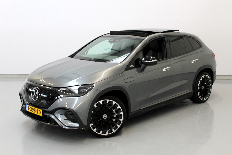 Mercedes-Benz EQE Mercedes-Benz EQE SUV 350 4Matic AMG Line 91 kWh, RIJKLAAR!! | PANORAMADAK | ELEC-TREKHAAK | LUCHTVERING | BURMESTER SOUND