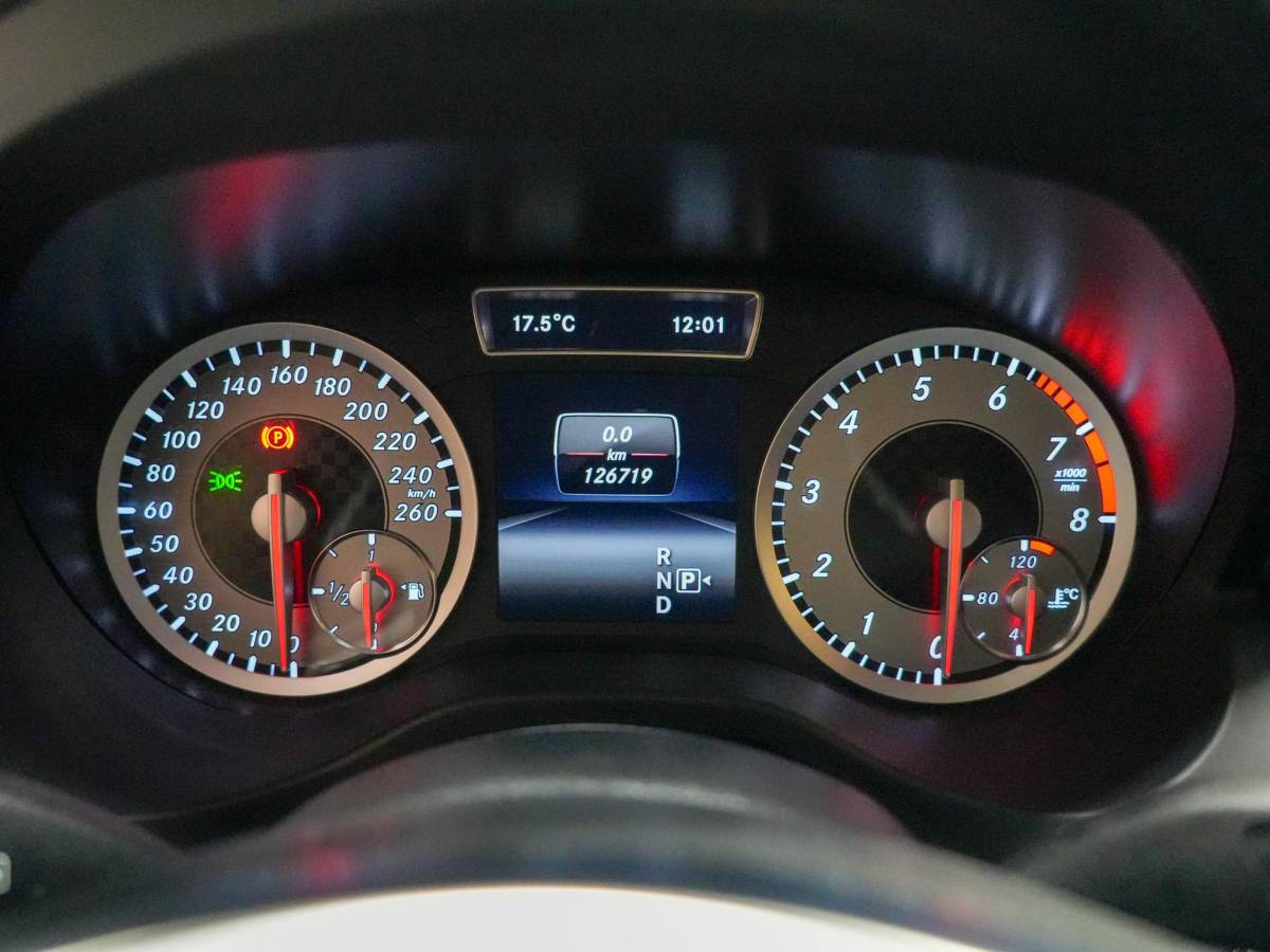 Mercedes-Benz A-Klasse Mercedes-Benz A-klasse 250 Sport Ambition