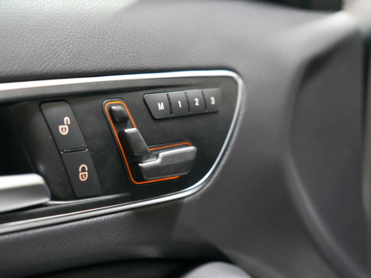 Mercedes-Benz A-Klasse Mercedes-Benz A-klasse 250 Sport Ambition