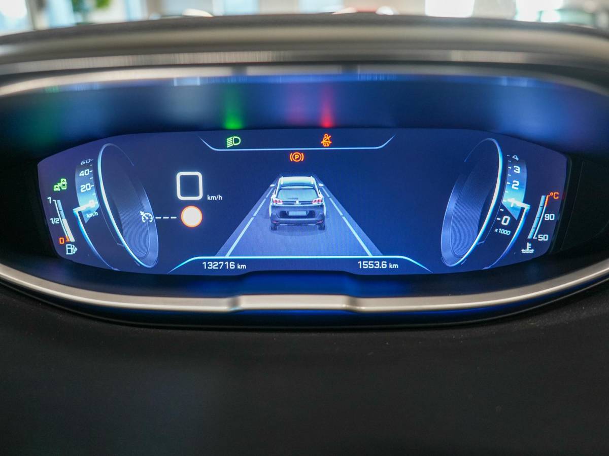 Peugeot 5008 Peugeot 5008 1.2 PureTech Access 7P